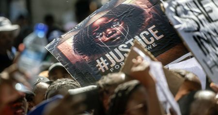 Capetonians march for safety in schools after Matatiele rape of girl (7)