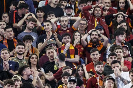 Nine people arrested in Budapest ahead of Europa League final