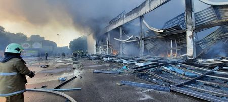Russia bombards Ukrainian city hours after Washington summit