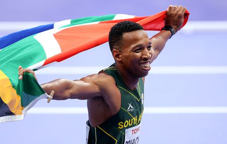 Mhlongo breaks SA’s Paralympic duck with terrific 100m gold