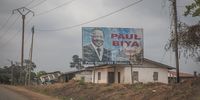 Paul Biya has been Cameroon’s president since 1982. The Sudcam rubber plantation lies seven kilometres from the president’s Mvomeka’a mansion. (Photo: Nathalie Bertrams)