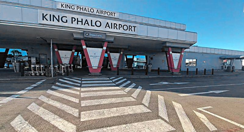 All flights to and from East London’s King Phalo Airport suspended after crackdown by regulators - Daily Maverick