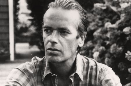 Martin Amis's annus horribilis: Is Christopher Hitchens the only fan he has left?
