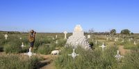 British soldiers lie buried at Deelfontein Siding. (Photograph: Chris Marais)