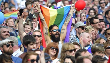 Op-Ed: From Homonationalism to Homopopulism – Why are Gays voting Right?