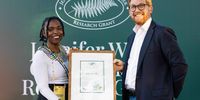 Dr Nompumelelo Baso receives the Jennifer Ward Oppenheimer Research Grant from Jonathan Oppheimer. (Photo: Supplied)