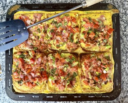 Lekker Brekker Monday: Loaded French toast pan bake