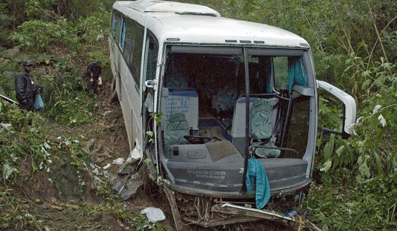 Africa Check: Does carnage on South Africa’s roads claim more lives ...