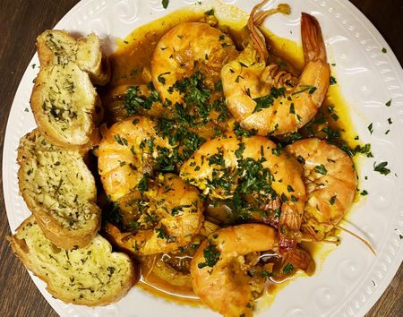 What’s cooking today: Prawn & calamari potjie