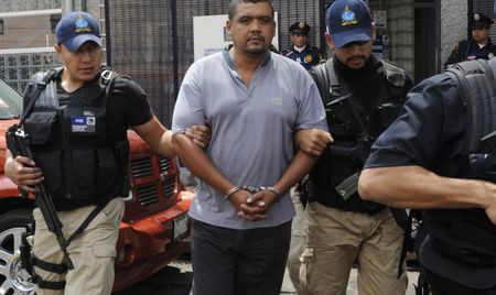 Mexico passes law to combat cartel money laundering