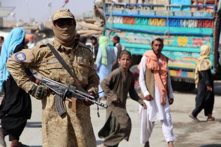 Pakistan threatens to 'obliterate' Taliban after peace talks fail