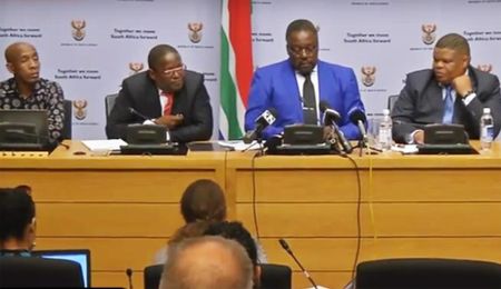 SARS Wars, The Phantom Menace: Nhleko and Mahlobo come out to bat for the Hawks