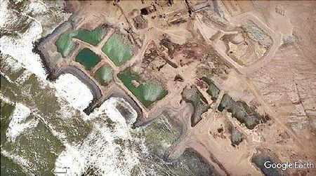 Diamond divers warn damage to seabed from West Coast mining dams 'will never be repaired'