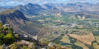 Beautiful Franschhoek Valley… photo from Du Toits Peak, Mont Rochelle Hiking Trail. Photographer: Greg Stubbs