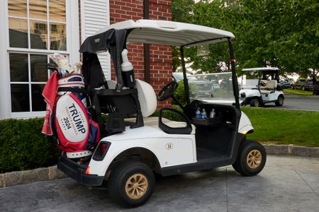 Trump reveals $513m from golf clubs and resorts