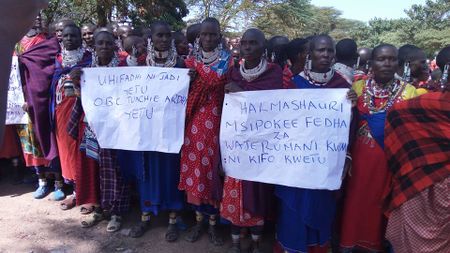 Dubai royal family driving out thousands of Maasai to oblige rich foreign hunters