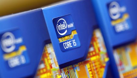 Intel Plans Online TV Service As PC Chip Sales Wane