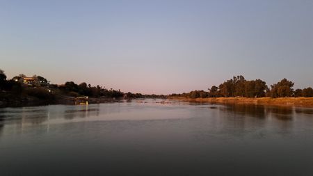 Upington Tales I — the river town, the murder case and the all-woman newspaper