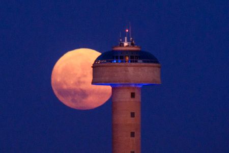 Rare Super Blue Moon lights up the night sky