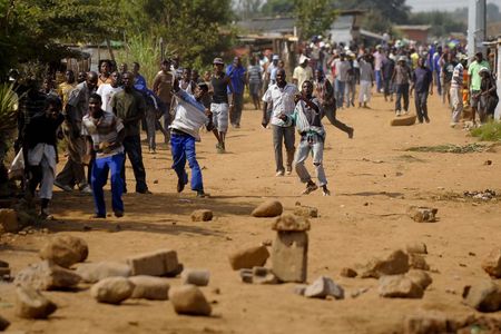 Marie-Antoinette's E-tags