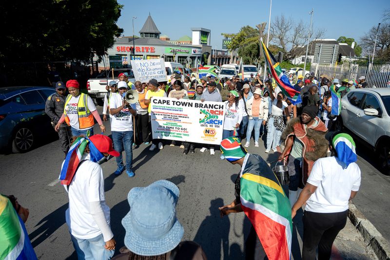 SAPS on standby as anti-immigrant marches draw tiny crowds in Cape Town