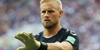  Denmark's goalkeeper Kasper Schmeichel gestures during the FIFA World Cup 2018 group C preliminary round soccer match between Denmark and France in Moscow, Russia, 26 June 2018. EPA-EFE/FELIPE TRUEBA
