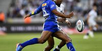 Stormers fullback Damian Willemse relieves pressure during the Vodacom United Rugby Championship against the Sharks at DHL Stadium on 30 December 2023. (Photo: Ashley Vlotman/Gallo Images)
