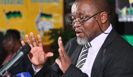 Reporter's Notebook: Gwede Mantashe on Zuma's Spear, Cosatu and other mischief