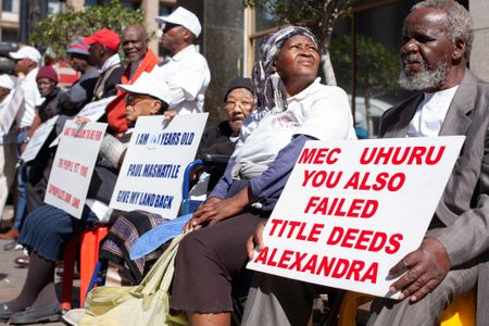 If government can’t handle title deeds in Alex, what of the country?