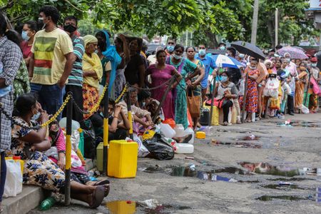 Sri Lanka hikes rates steeply, looks to India for quick tourist boost