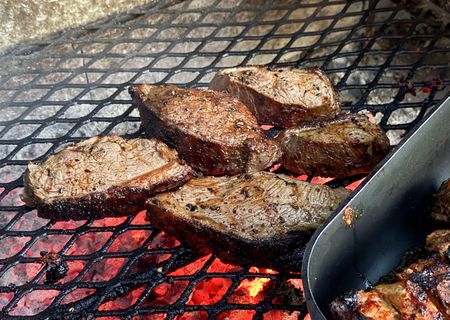 Braaied picanha steaks with soy, lime, garlic and cumin