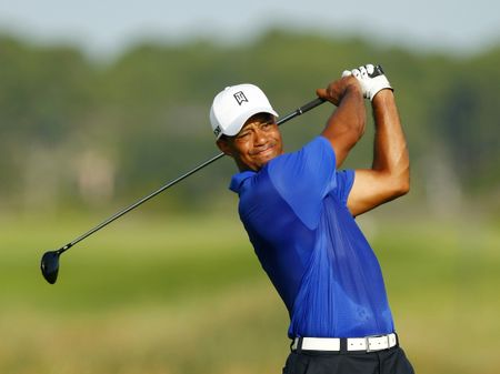 Woods takes long view over Nicklaus' major record