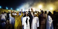 Anti-government protesters demonstrate for the ninth successive day in front of the Majlis al Shura in Seeb, near the Omani capital Muscat, during the  Arab Spring on 7 March 2011. (Photo: Robin Utrecht / EPA)
