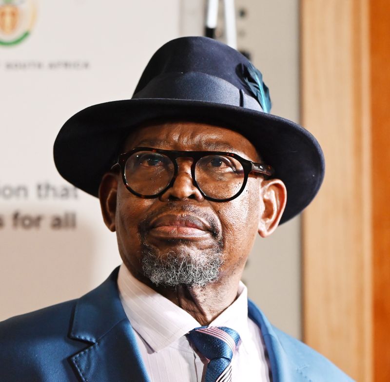 MINI-BUDGET COUNTDOWN: South Africa keeps its fiscal ship afloat as Trump’s America takes on water