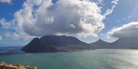 [Clouds hovering over Hout Bay]. Photographer: [Paula Isaac].