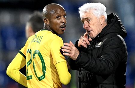 Broosing earful: Coach describes stern talk that fired up Bafana after flat first-half against Angola