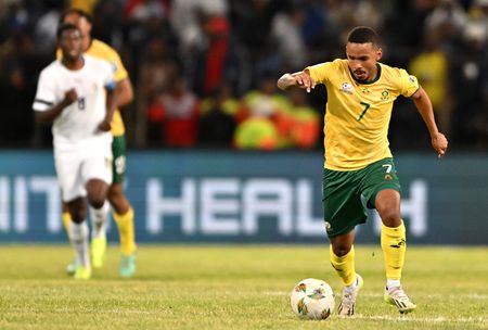 Bafana beat Zimbabwe before buzzing Bloemfontein crowd to strengthen World Cup hopes