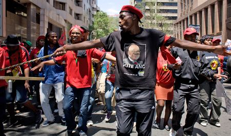 Cosatu vs e-tolls, in photos