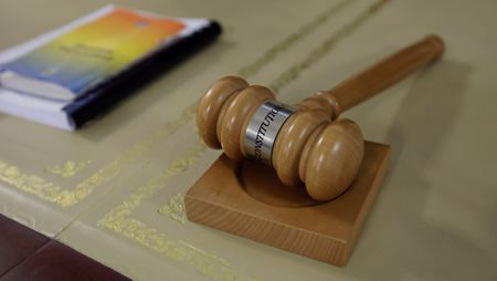 Spanish gold coin from 1609 breaks European record at auction