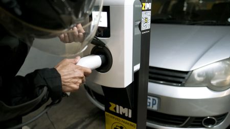 Rapid shift to renewable energy vital for electric vehicle transition, says Minister Patel