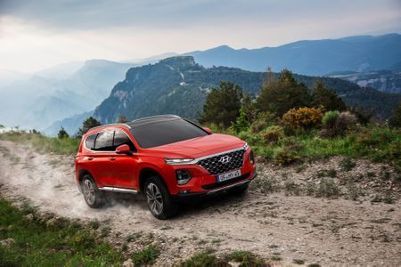 Hyundai Santa Fe 2.2 Premium: Big bang for the buck