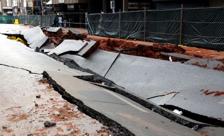 South African Treasury to Coax Funds to Invest in Infrastructure