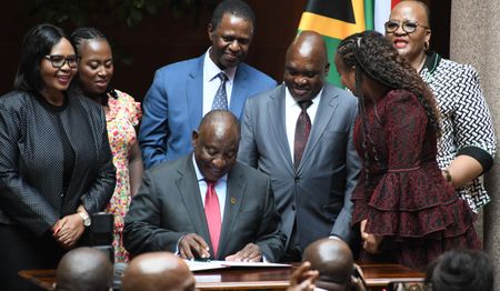 Who will be SA’s next health minister? The ball’s in the ANC’s court, but here's some options