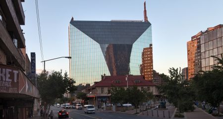 Structure & Culture (Episode 2): The diamond in Diagonal Street