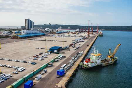 Transnet go-slow hits vehicle and citrus industries