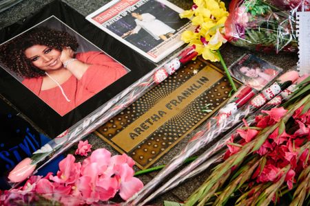 'Queen of Soul' Aretha Franklin dies at 76