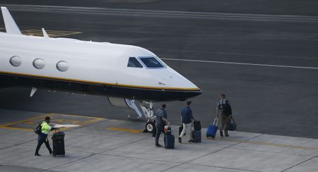 Manuel Chang finally on way to the US after FBI kept waiting due to red tape delays