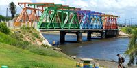 Residents of Swartkops in Gqeberha are calling for the metro to clamp down on heavy vehicles using the Wylde Bridge. (Photo: Deon Ferreira)