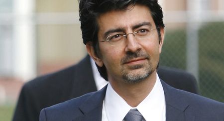 Ebay Founder to launch independent mass-market news venture