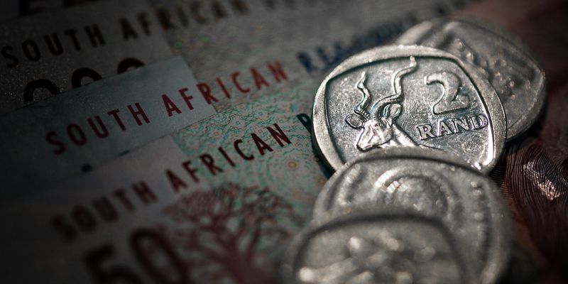 Rolling blackouts and US rate hikes light way to rand’s demise versus ...